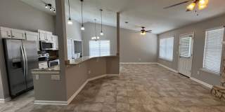 3 Bedroom - 2 Bathroom - 2 Car Garage Gallery 3