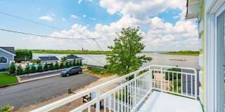 446 Eisenhower Avenue Gallery 17