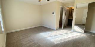 Spacious and Bright Oceanside Condo Gallery 18