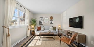 Cardinal Village Gallery 14