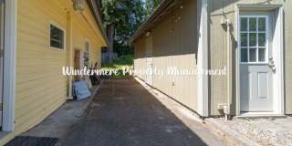 Peaceful and bright 3 bed in Kingston, walk to ferry, with Dry Sauna! Peaceful and bright 3 bed in Kingston, walk to ferry, with Dry Sauna! Gallery 4