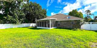 Spacious 4 Bed 3 Bath Home w FULLY FENCED YARD for Rent! Gallery 48