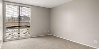 4250 Coldwater Canyon Apartments Gallery 12