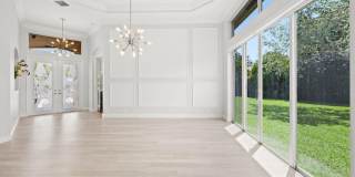 2933 E Fontana Court Gallery 4