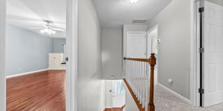 Pet Friendly Three Bedroom! Gallery 21