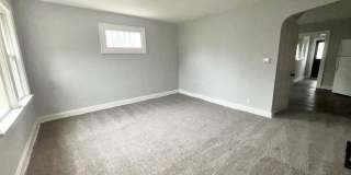 36 N Eureka Avenue Gallery 1