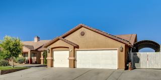 RV Parking, Solar & 3-Car Garage – Move-In Ready Home Gallery 1