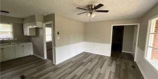 1365 Greenock Avenue Gallery 4