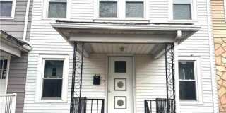 813 Wood Street Gallery 1