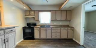 1800 E Princeton Ave: Cozy 2 Bedroom Home Coming Soon!! Washer & Dryer Hookups! Large Deck! Spacious Yard! Gallery 6