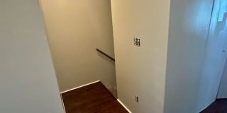 4 bedroom 2.5 bathroom Townhouse Gallery 11