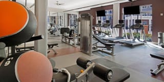 Woodmont Metro at Metuchen Station Gallery 35