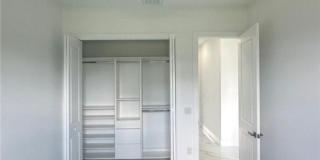 1022 Candlelight Drive Gallery 25