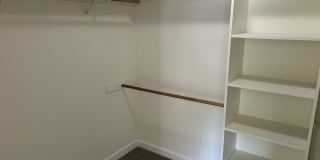 4 Bedroom, 2 Bath, 1992 Square Foot Home Gallery 25