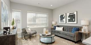 7 at Seven Gallery 3