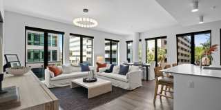 Aster & Links Gallery 103