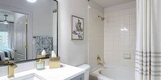 Valencia South Miami Gallery 1