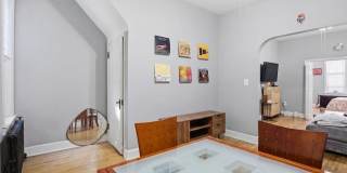 1412 LIGHT Street Gallery 11