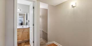 865 Bellevue Gallery 10