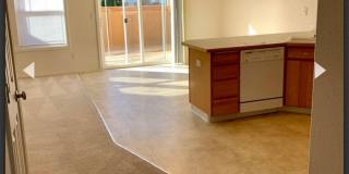 2 Bedroom, 2.5 bath townhome in West Pasco with Bonus Office space Gallery 1