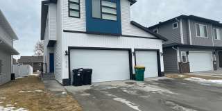 4-bedroom, 3.5-bathroom West Fargo Single-Family Home w/ 3 Stall Garage Gallery 1