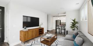 Del Ray Central Gallery 17