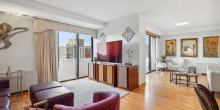 4141 N HENDERSON Road Gallery 1