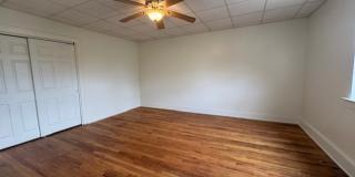 Updated 1BR Apartment Near Downtown Akron with Brand-New Bathroom Gallery 2