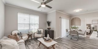Mirabella Apartment Homes Gallery 1