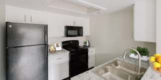 Sun River Village Gallery 23