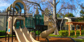 eaves Union City Gallery 20