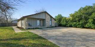 2/1 Duplex in South Austin! Gallery 1