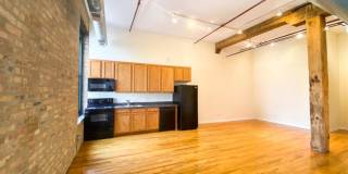 845 West FultonSt Gallery 2