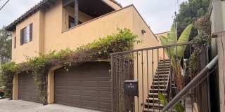 Private Hillcrest Carriage House: 2-Car Garage, EV, $300 AC Bonus Gallery 1