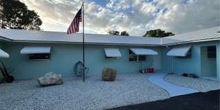 1825 NE Dixie Highway Gallery 1