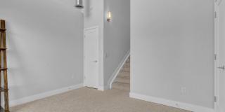 Stunning 3-bedroom, 4-bathroom townhouse! Gallery 23