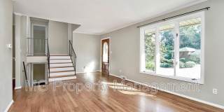 5022 Furman Place Gallery 22