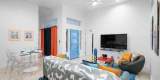 473 1/2 West Sunview Avenue Gallery 18