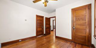 409 W 20TH Street Gallery 6