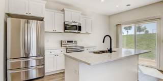 3 Bedroom Town Home Gallery 1