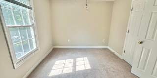 21326 THIMBLEWEED Court Gallery 28
