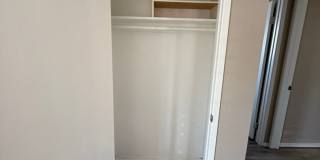 Victorville Green Tree Home- Refurbished 4 Bedrooms, 2 Bathrooms, New Paint, Gallery 36