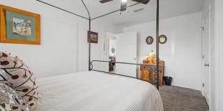 1221 E MESCAL Street Gallery 15