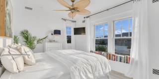 985 Ocean Avenue Gallery 137