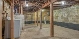 109 E River Road Gallery 26