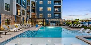 Pine and Parker Pine and Parker Gallery 1