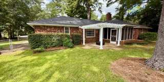 4 Bedroom Brick Home in Alice Drive Area! Gallery 24