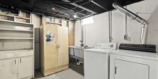 18405 Gillman Street Gallery 22