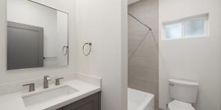 133 &amp; 135 Foothill Gallery 8