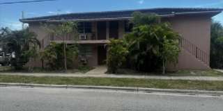 1120 N Sapodilla Avenue Gallery 1